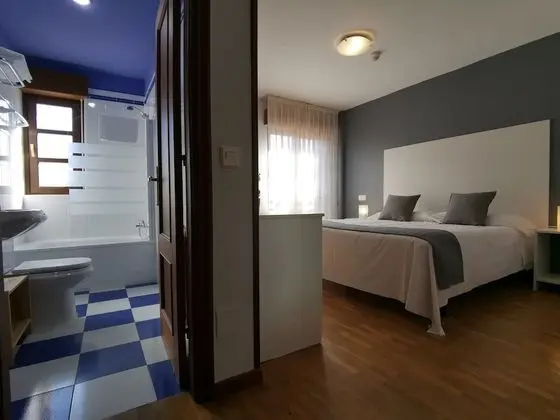 Tek Büyük veya İki Ayrı Yataklı Oda