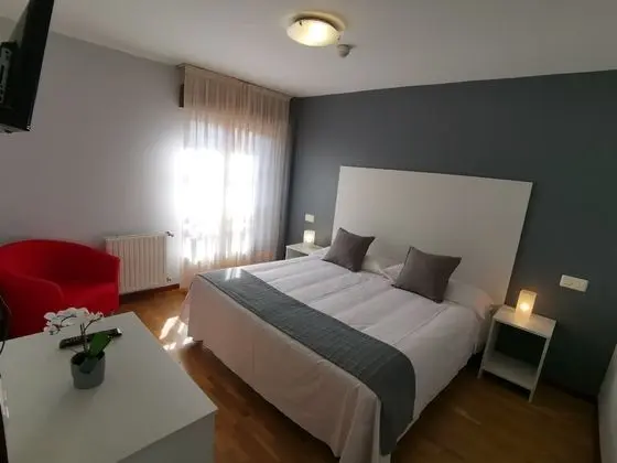 Tek Büyük veya İki Ayrı Yataklı Oda