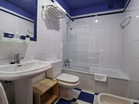 Tek Büyük veya İki Ayrı Yataklı Oda