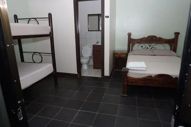 Family Dört Kişilik Oda