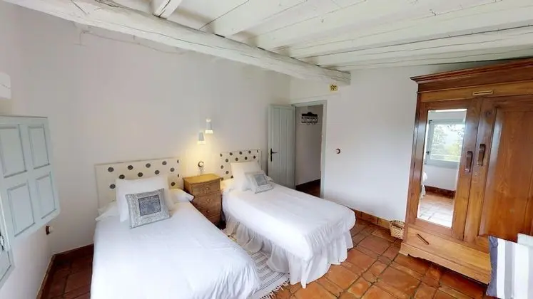 Kır Evi (Las Abejas)