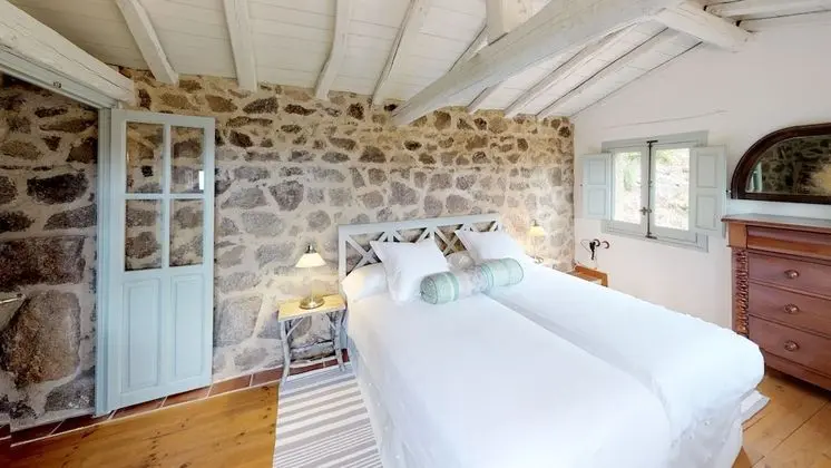 Kır Evi (Las Abejas)