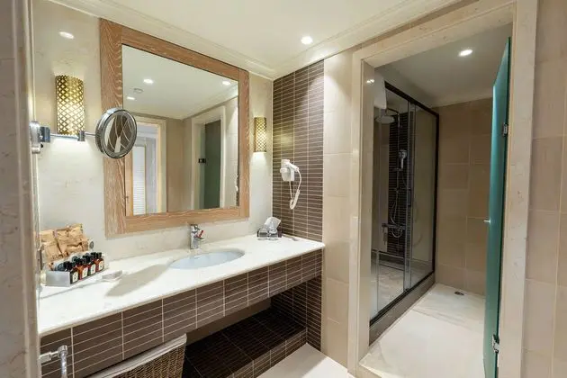 https://images.etstur.com/imgproxy/resize/2560x1440/files/images/hotelImages/etsrooms/119/Ela_Excellence_Resort_Belek_20241230164220_3.jpg