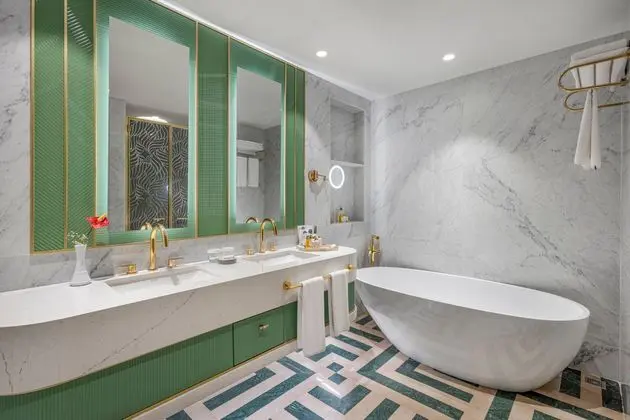 https://images.etstur.com/imgproxy/resize/2560x1440/files/images/hotelImages/etsrooms/119/Ela_Excellence_Resort_Belek_20241230174011_3.jpg