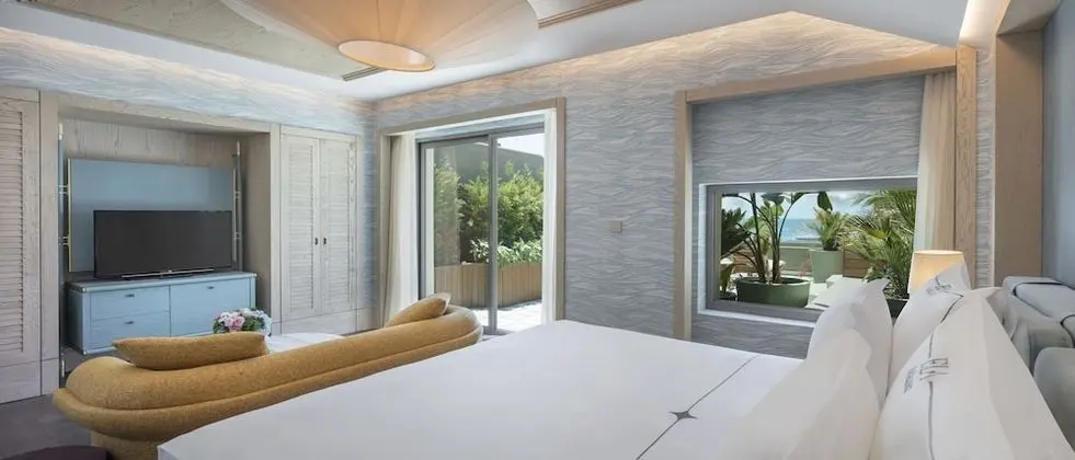 Excellency Suite