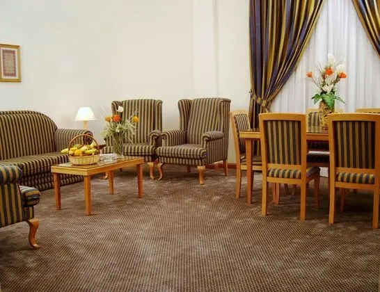 Standard Dört Kişilik Oda