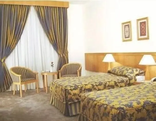 Standard Üç Kişilik Oda