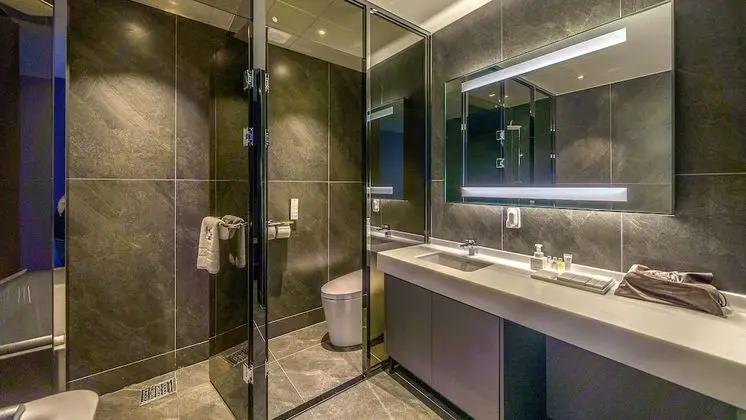 Deluxe Tek Büyük Yataklı Oda, 1 Çift Kişilik Yatak, Sigara İçilmez, Deniz Manzaralı