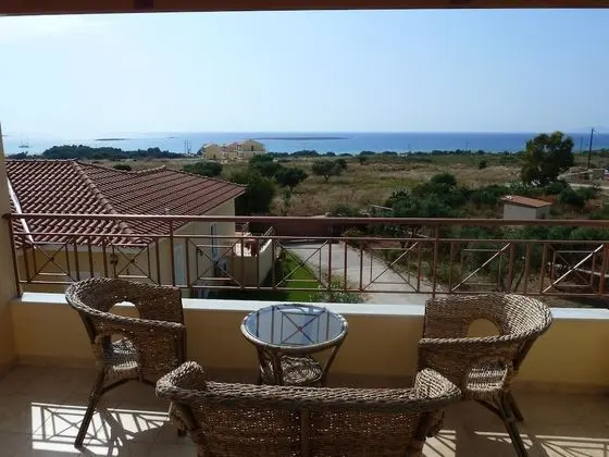 Superior Stüdyo, Deniz Manzaralı (First floor)