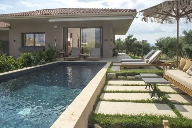 Deluxe Villa