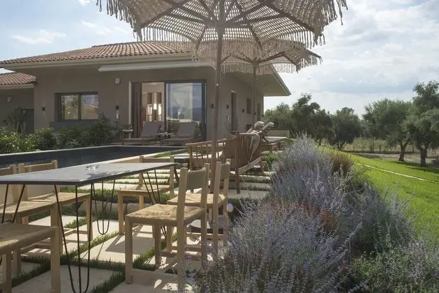 Deluxe Villa