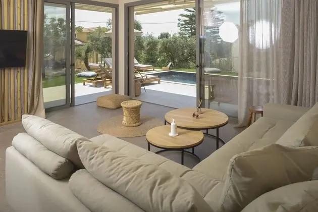Deluxe Villa
