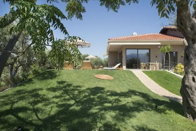 Grand Villa