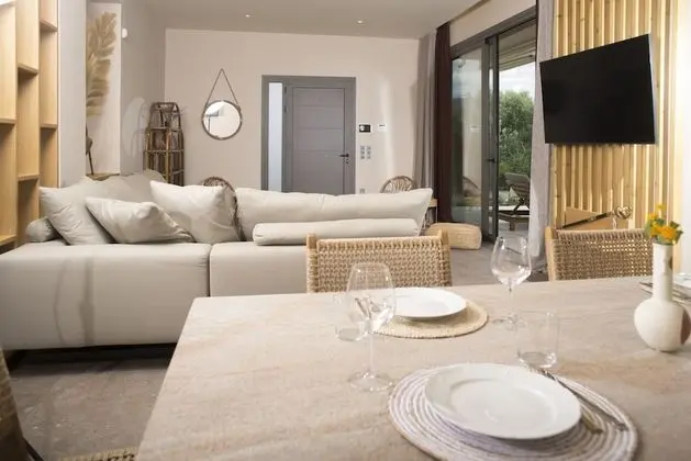 Junior Villa