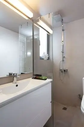 Mint - Elaia Luxury 2nd Floor City Center Apartment