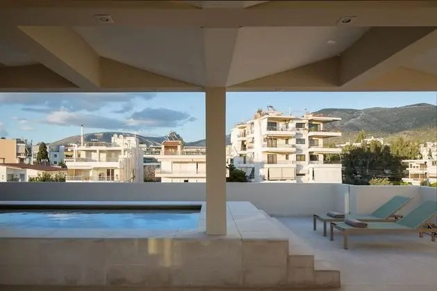 Olive - Top Floor Apartment