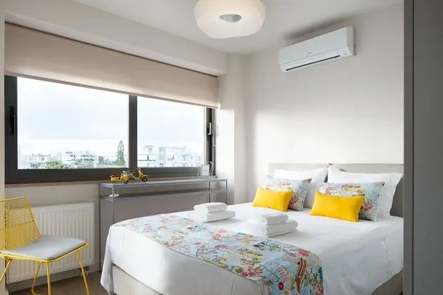 Olive - Top Floor Apartment