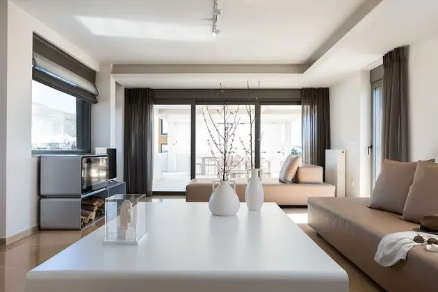 Olive - Top Floor Apartment
