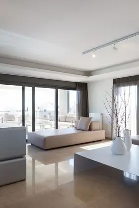 Olive - Top Floor Apartment