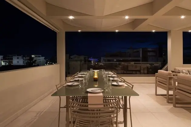 Olive - Top Floor Apartment