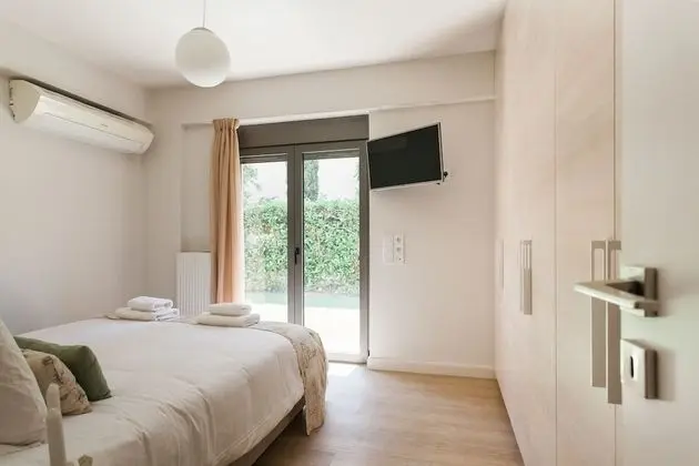 Oregano - Elaia Luxury Ground Floor Apartment with Private Pool and Gym
