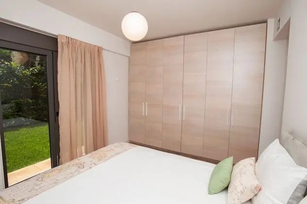 Oregano - Elaia Luxury Ground Floor Apartment with Private Pool and Gym