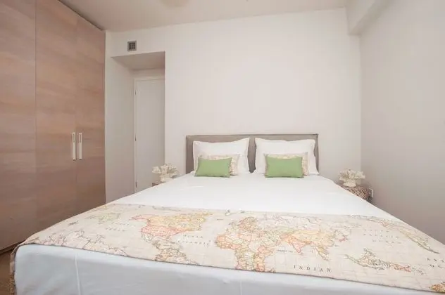 Oregano - Elaia Luxury Ground Floor Apartment with Private Pool and Gym