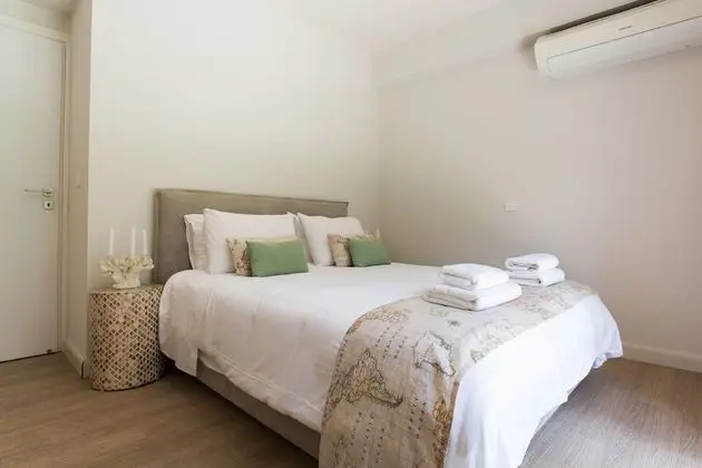Oregano - Elaia Luxury Ground Floor Apartment with Private Pool and Gym