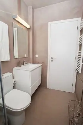 Oregano - Elaia Luxury Ground Floor Apartment with Private Pool and Gym