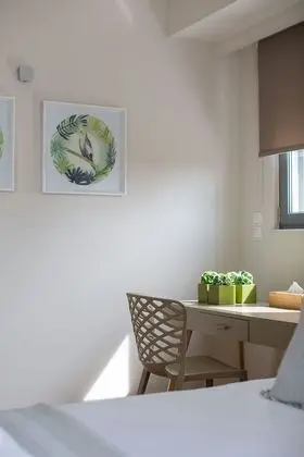 Daphne - Elaia Luxury 2nd Floor City Center Condo