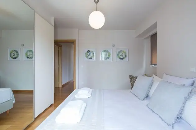 Daphne - Elaia Luxury 2nd Floor City Center Condo