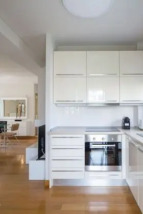 Daphne - Elaia Luxury 2nd Floor City Center Condo