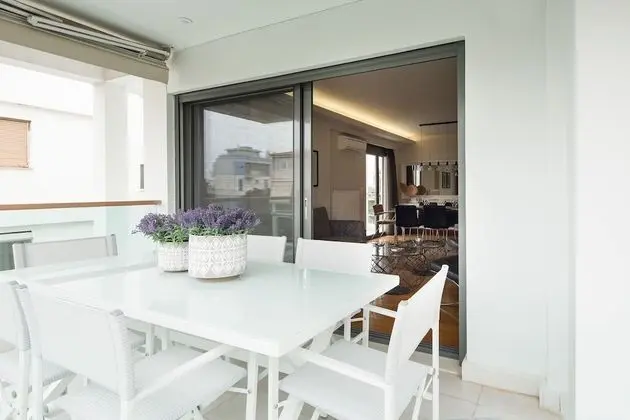 Daphne - Elaia Luxury 2nd Floor City Center Condo