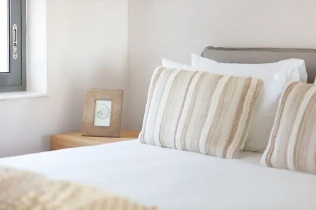 Saffron - Elaia Luxury Top Floor Condo with Private Pool