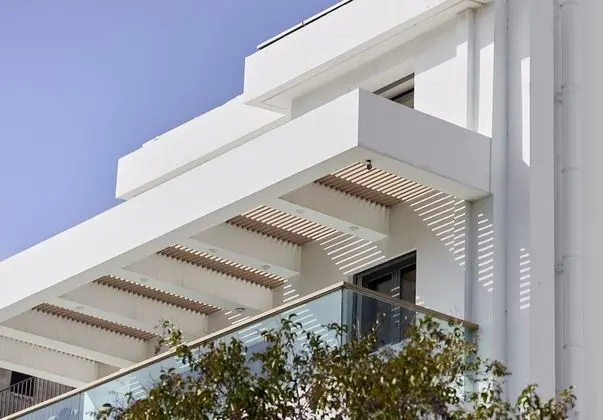 Saffron - Elaia Luxury Top Floor Condo with Private Pool