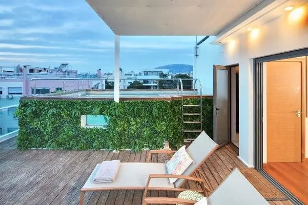 Saffron - Elaia Luxury Top Floor Condo with Private Pool