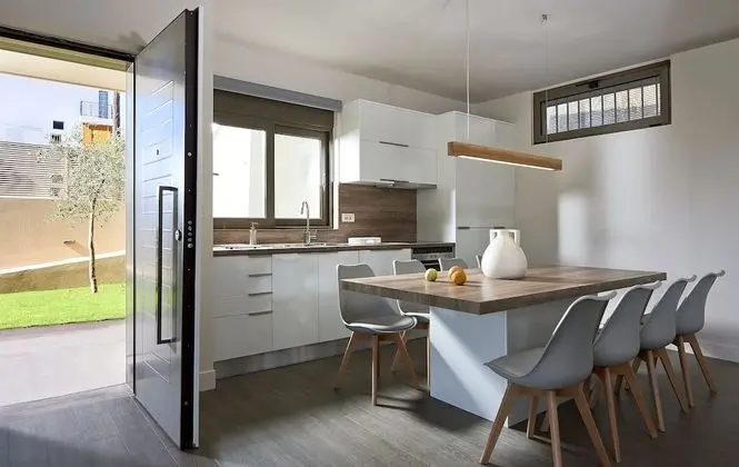 Lavender - Elaia Luxury Ground Floor Suite with Private Pool and Garden