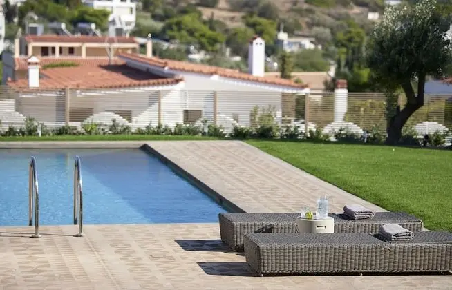 Lavender - Elaia Luxury Ground Floor Suite with Private Pool and Garden