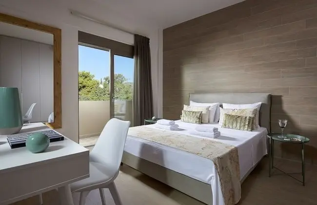 Rosemary - Elaia Luxury Top Floor Suite with Sea View