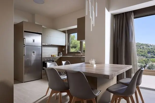 Rosemary - Elaia Luxury Top Floor Suite with Sea View