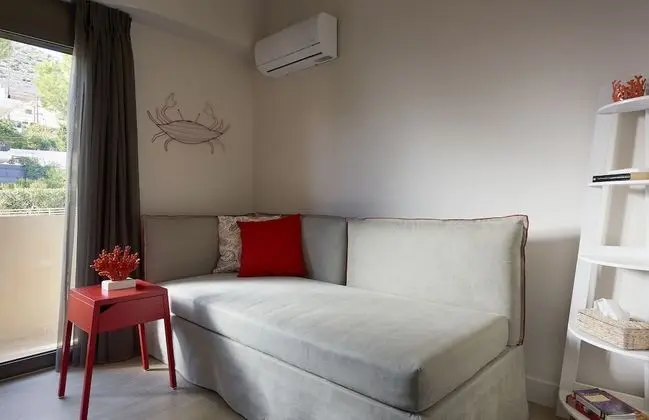 Rosemary - Elaia Luxury Top Floor Suite with Sea View