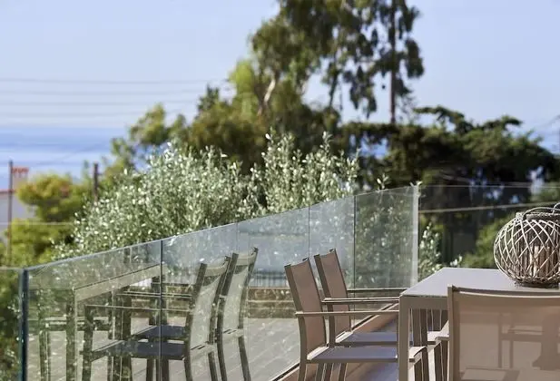 Rosemary - Elaia Luxury Top Floor Suite with Sea View