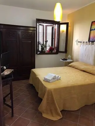 Tek Büyük Yataklı Oda, Banyolu/Duşlu