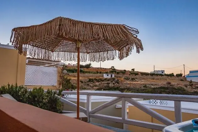 Villa (Levanta)