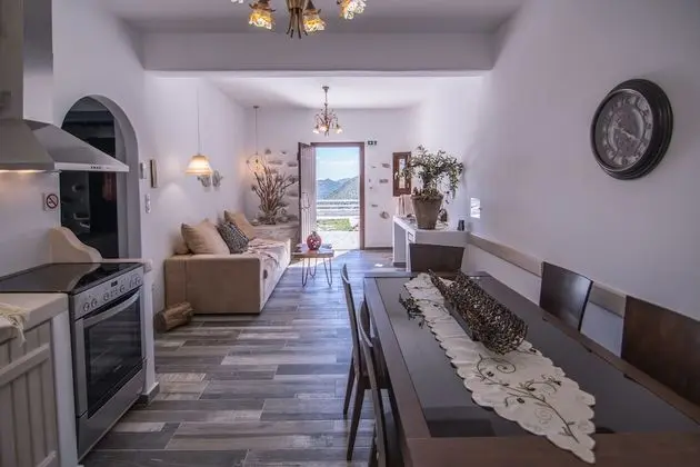 Royal Suite (Emery)