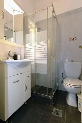 Standard Apart Daire, 1 Yatak Odası, Mutfak