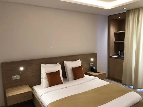 Comfort Tek Büyük Yataklı Oda, Engellilere Uygun, Şehir Manzaralı