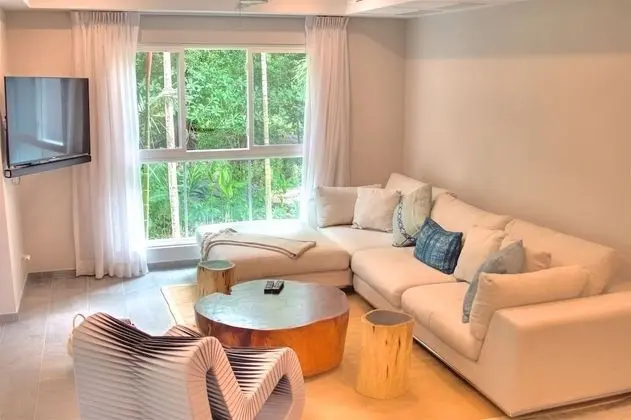 2 Bedroom Residence Rainforest View