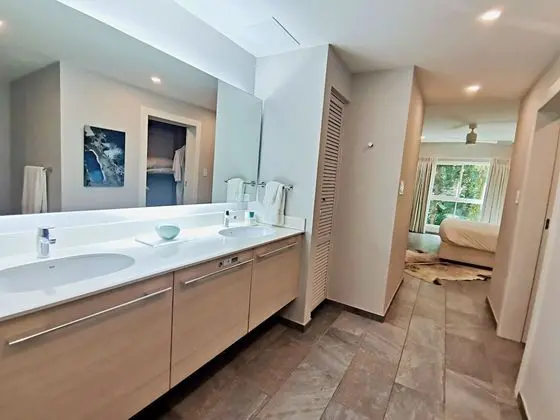2 Bedroom Residence Rainforest View