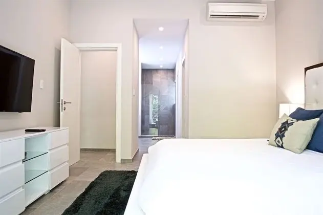 2 Bedroom Residence Rainforest View